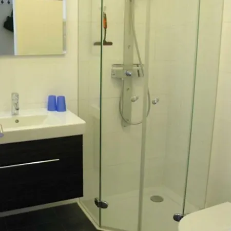 Louise Apartman
